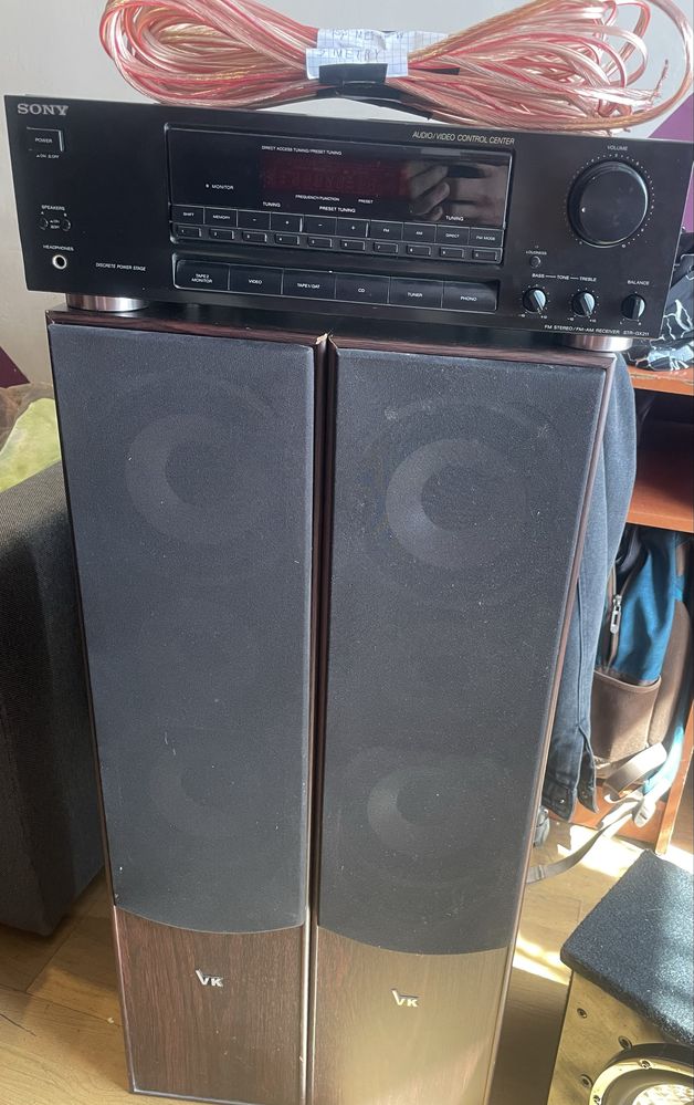 Kolumny , wzmaczniacz , subwoofer