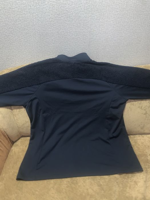 Лонгслив спортивка нова