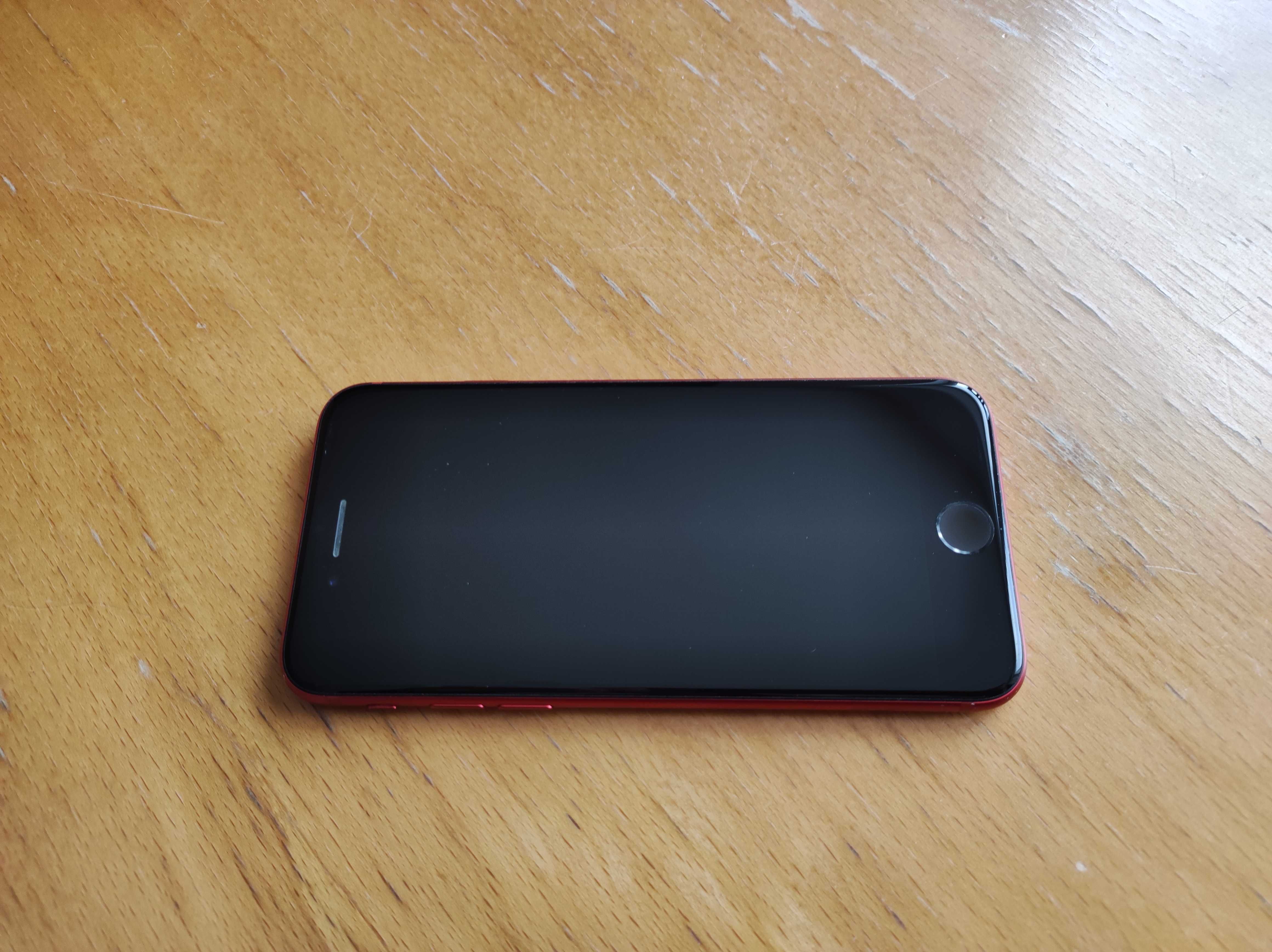 Iphone 2020 SE czerwony 128GB