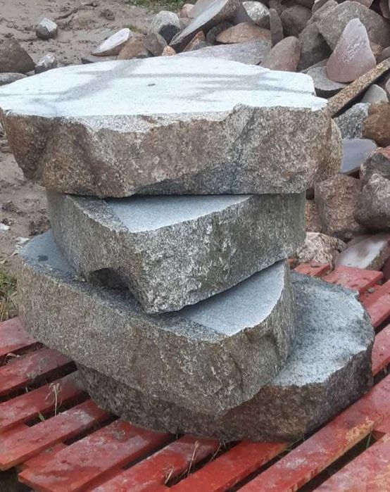 Kamień polny łupany grubo-ciety