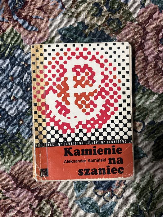 Kamienie na szaniec A. Kamiński lektura