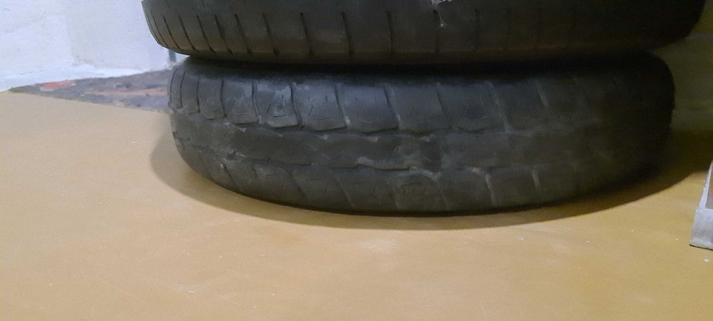 Продам запаску (докатка) 4*100 ет 54,1 Шина 125/70 R15