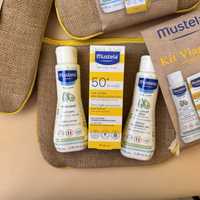 Mustela Kit Viaggio - сонцезахисний набір для малюків з косметичкою