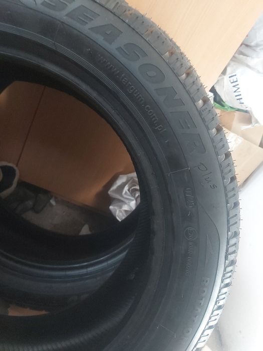 Opony wielosezonowe 225/50 R17 Biznikowane Nowe..2 sztuki..i
