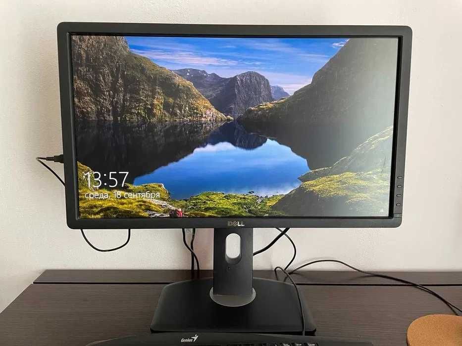 ОПТ/РОЗДРІБ Монітори 23" DELL U2312HM IPS LED(1920x1080)DP,DVI,VGA,USB