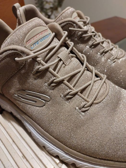 SKECHERS - Como novo a metade do preço