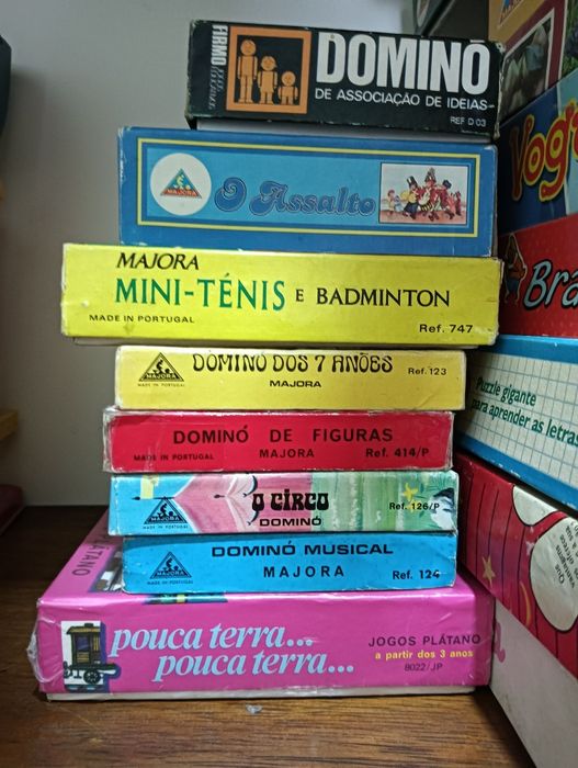 Jogos de tabuleiro antigos Majora e outros e Lego Atco