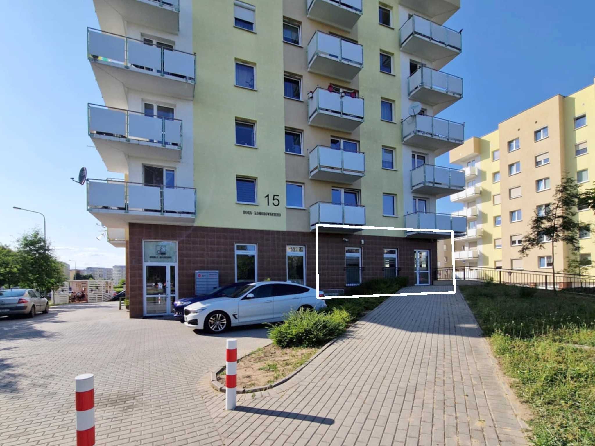 Wynajmę lokal usługowy/biuro – ul. Bora Komorowskiego 15, Gorzów Wlkp.