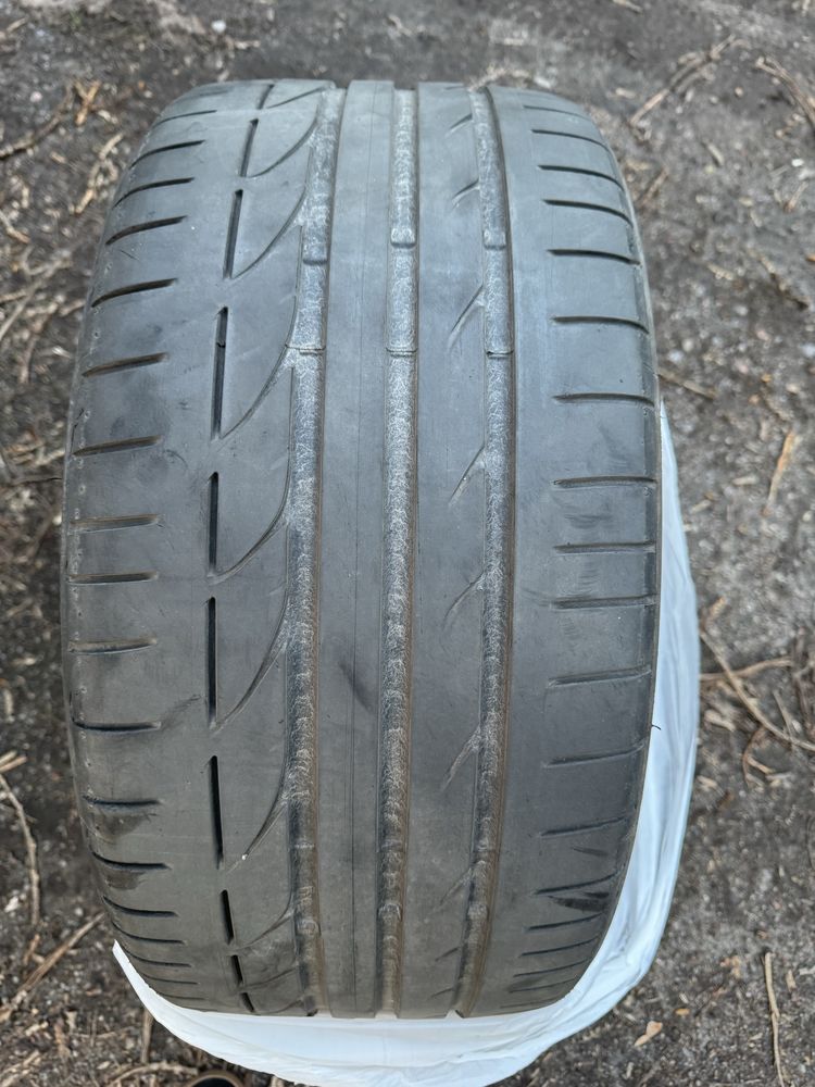 Одиночка шина bridgestone potenza 255/35 r19