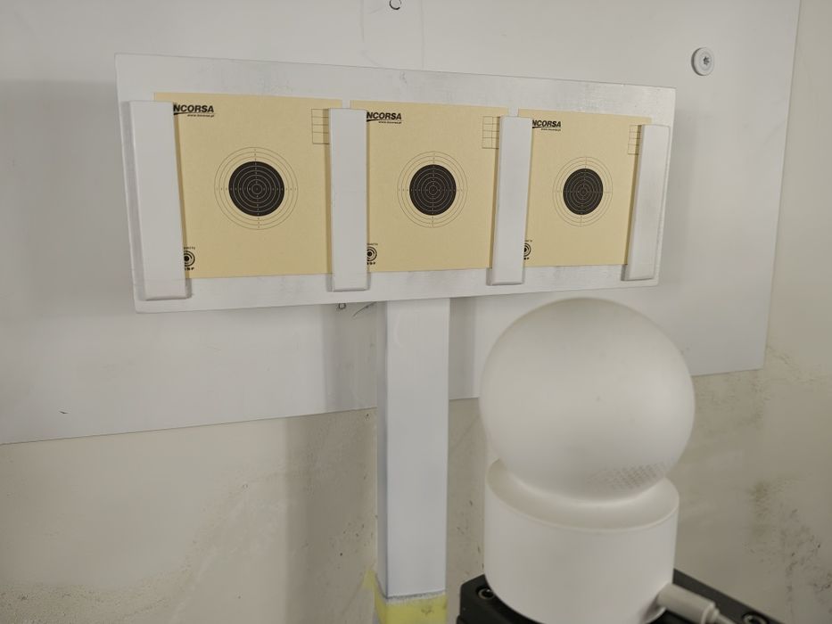 Kulochwyt do wiatrówki na 3 tarcze 10x10cm (KPN10) + kamera i tarcze