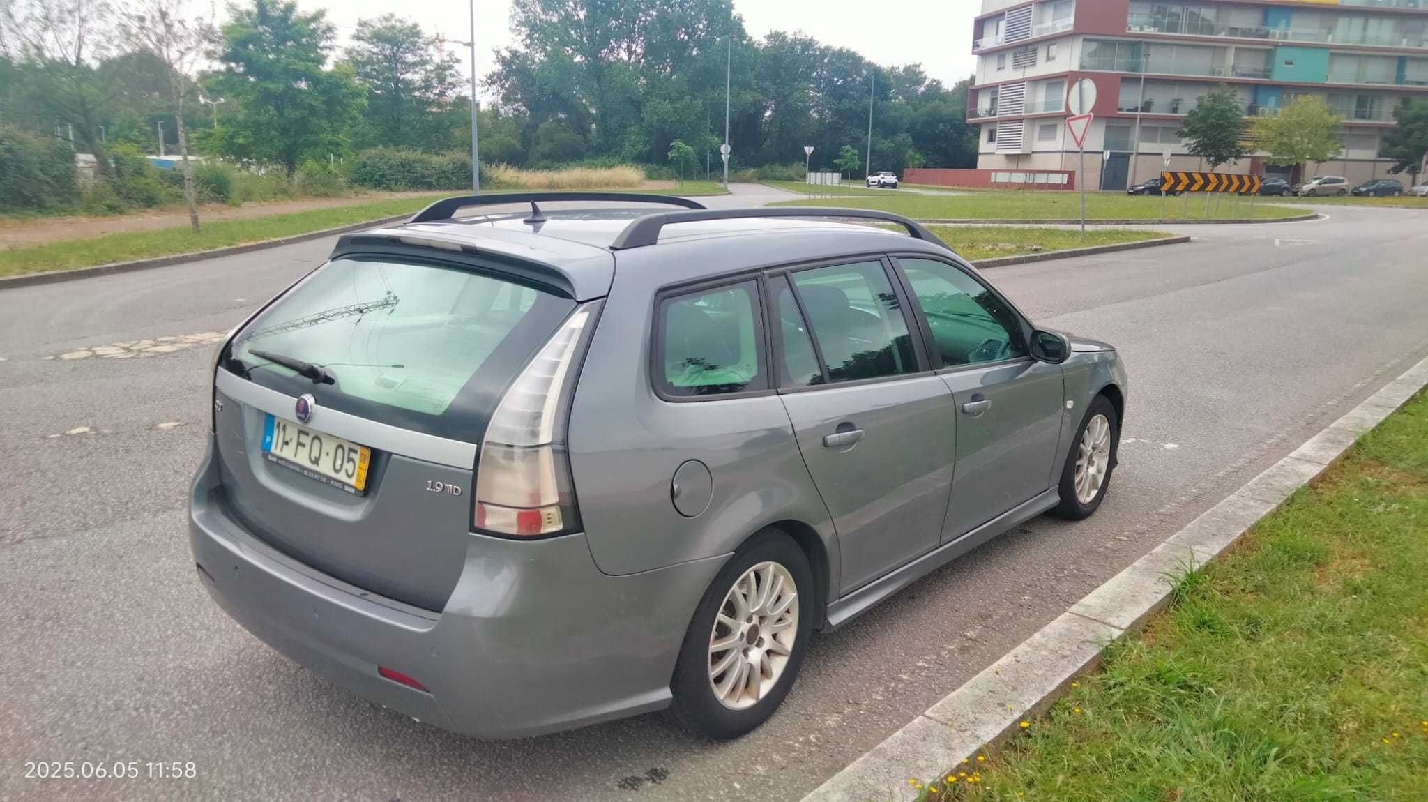 Saab 93 1.9 TID carrinha bom estado
