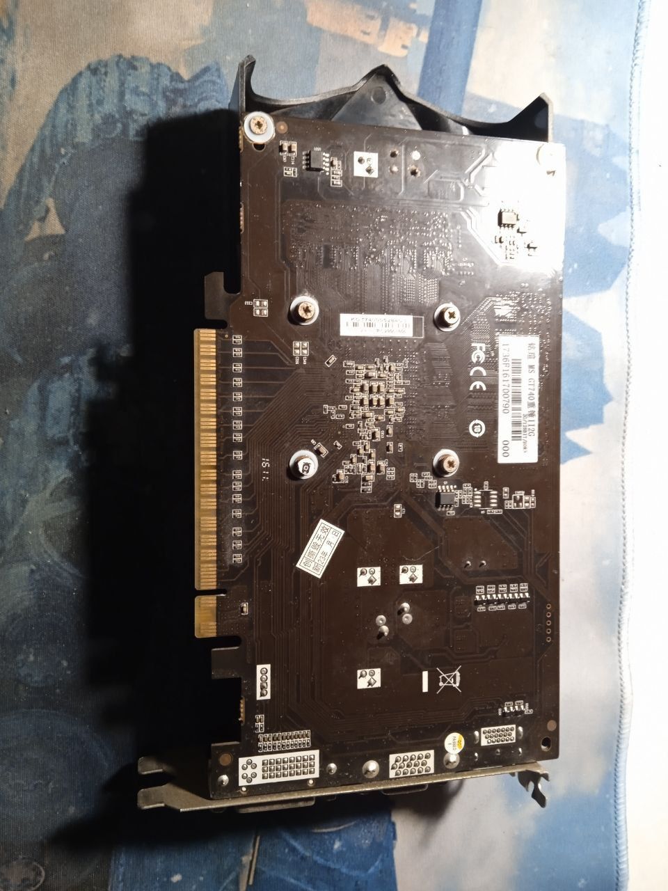 Видеокарта GT740