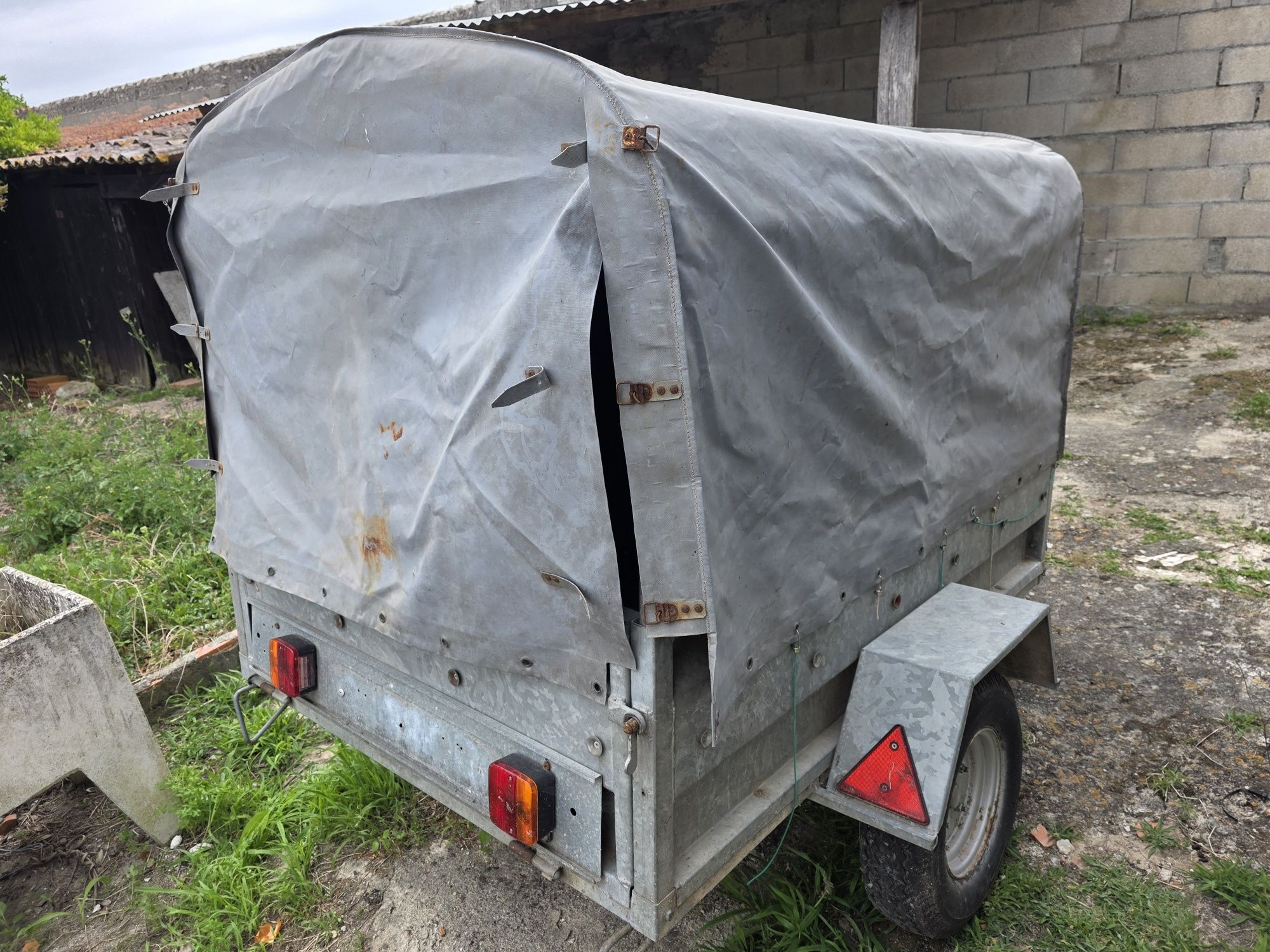 Reboque até 500kg
