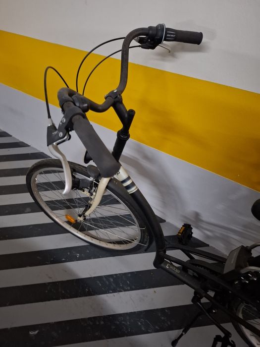 Bicicleta decatlon usada muito poucas vezes