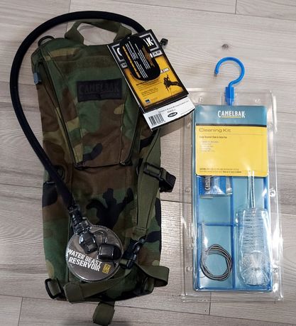 CAMELBAK + zestaw do czyszczenia