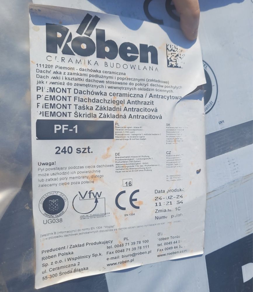 Dachówka Ceramiczna Antracyt Firmy Roben