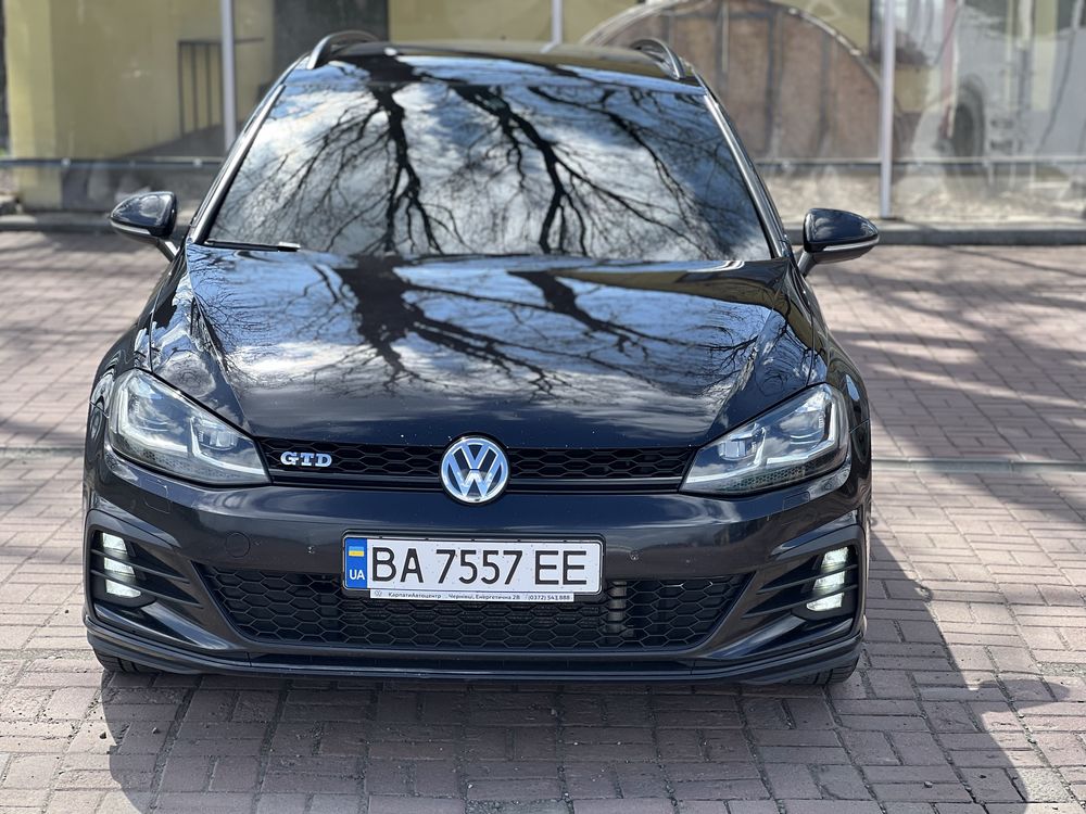 Продам Volkswagen golf  VII 7 GTD 2018