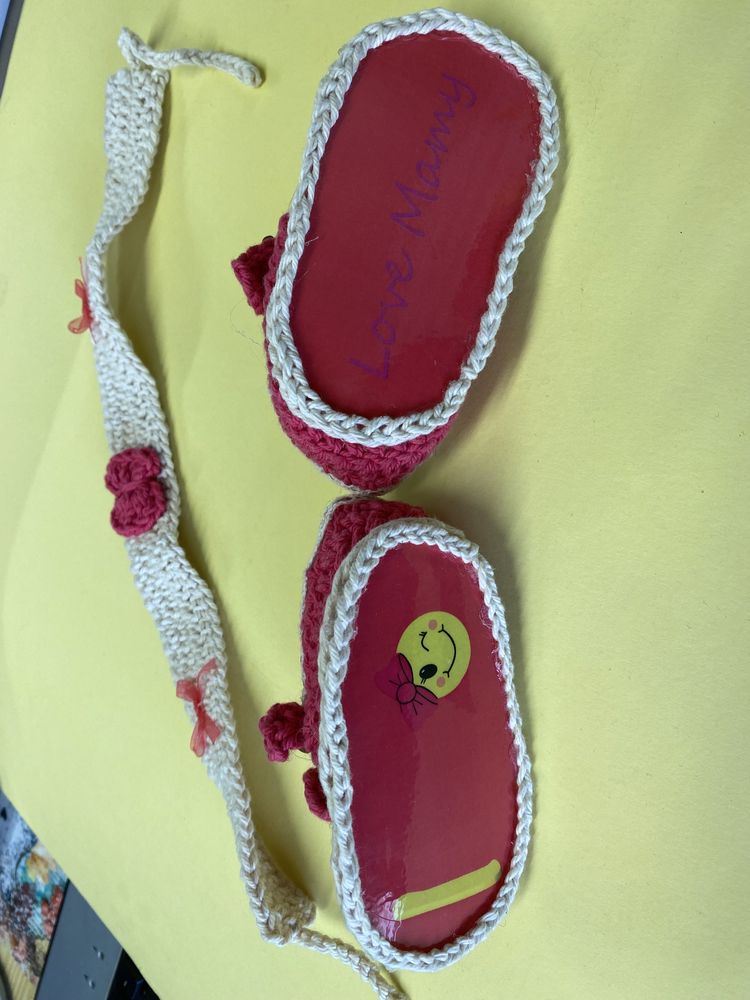 Conjunto de Sandalia e fita de bebe