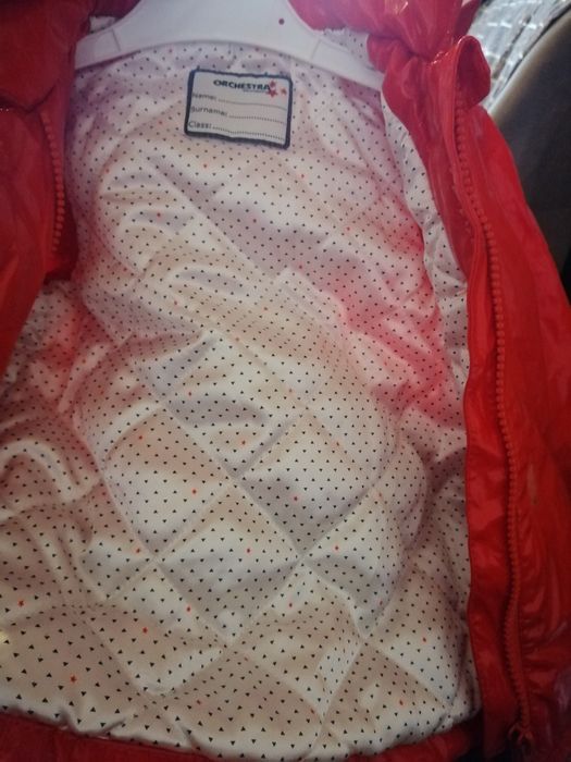 Лаковая курточка для девочки 80-86