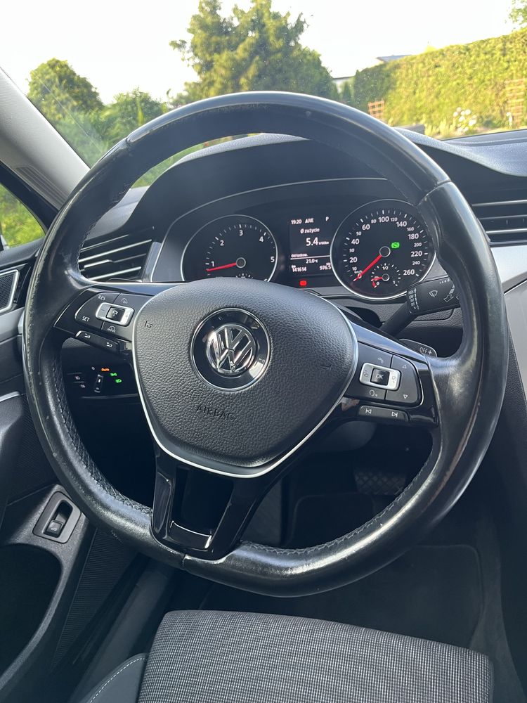 VW Passat B8 2.0 TDI