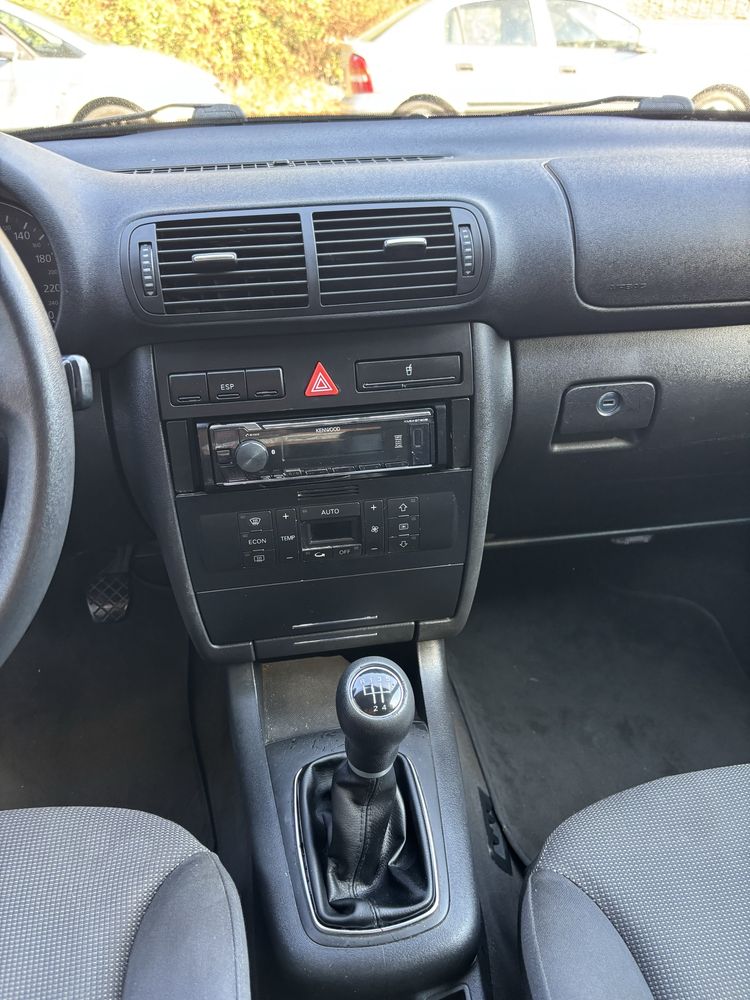 Audi A3 1.6 ambiente
