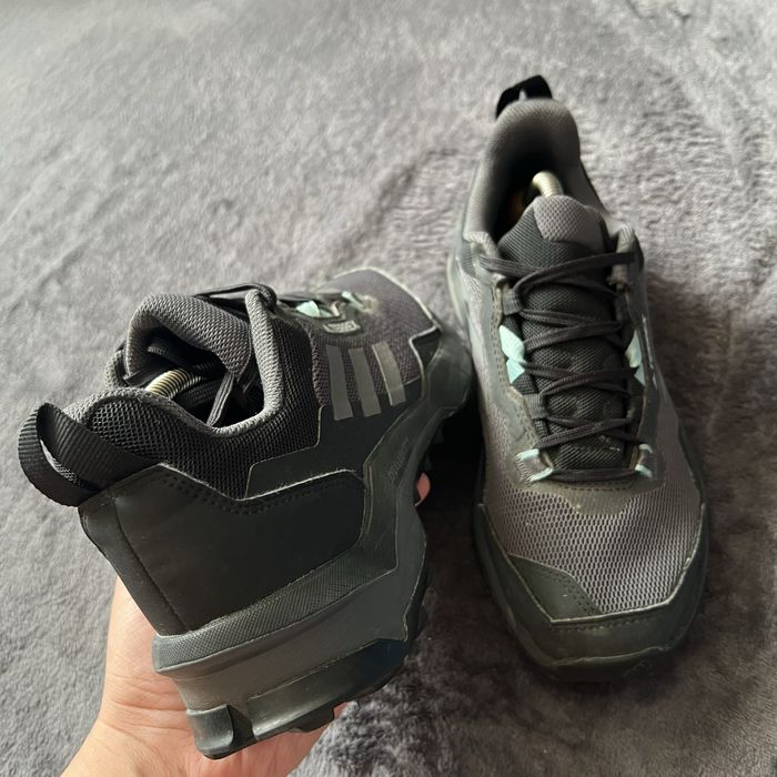 Чоловічі кросівки Adidas terrex. P. 38. Ідеал!!!