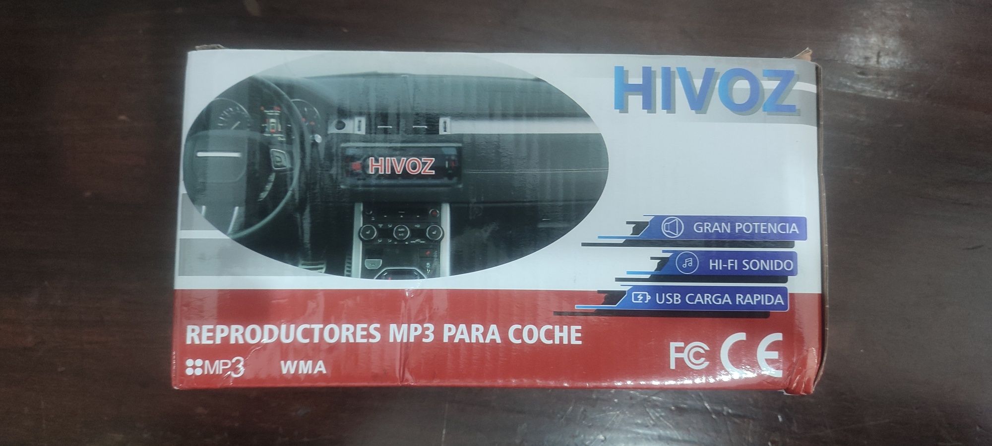 Rádio com bluetooth com usb.
