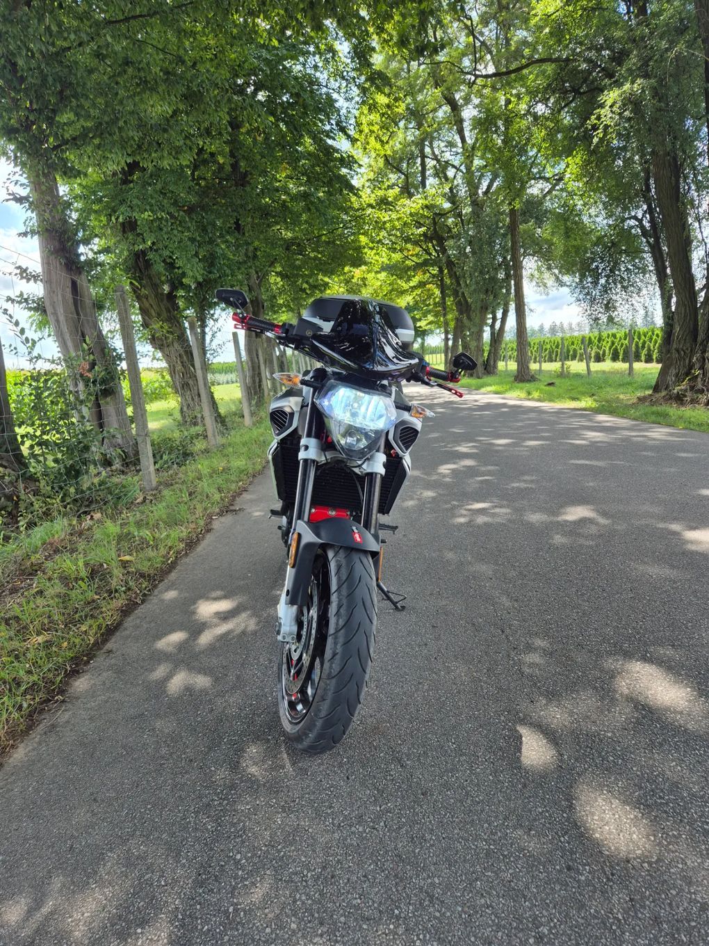 Aprilia Shiver Aprilia Shiver 900 na kat. A2 35KW