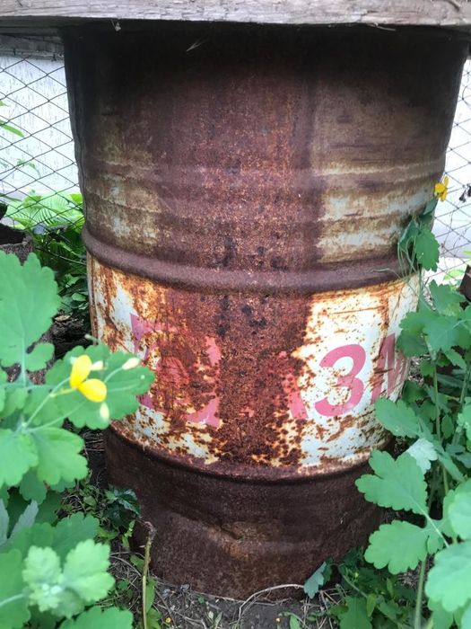 Канистры 20литров бочки