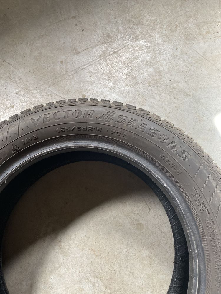 Opony wielosezonowe goodyear vector 4seasons 165/65r14 dwie sztuki