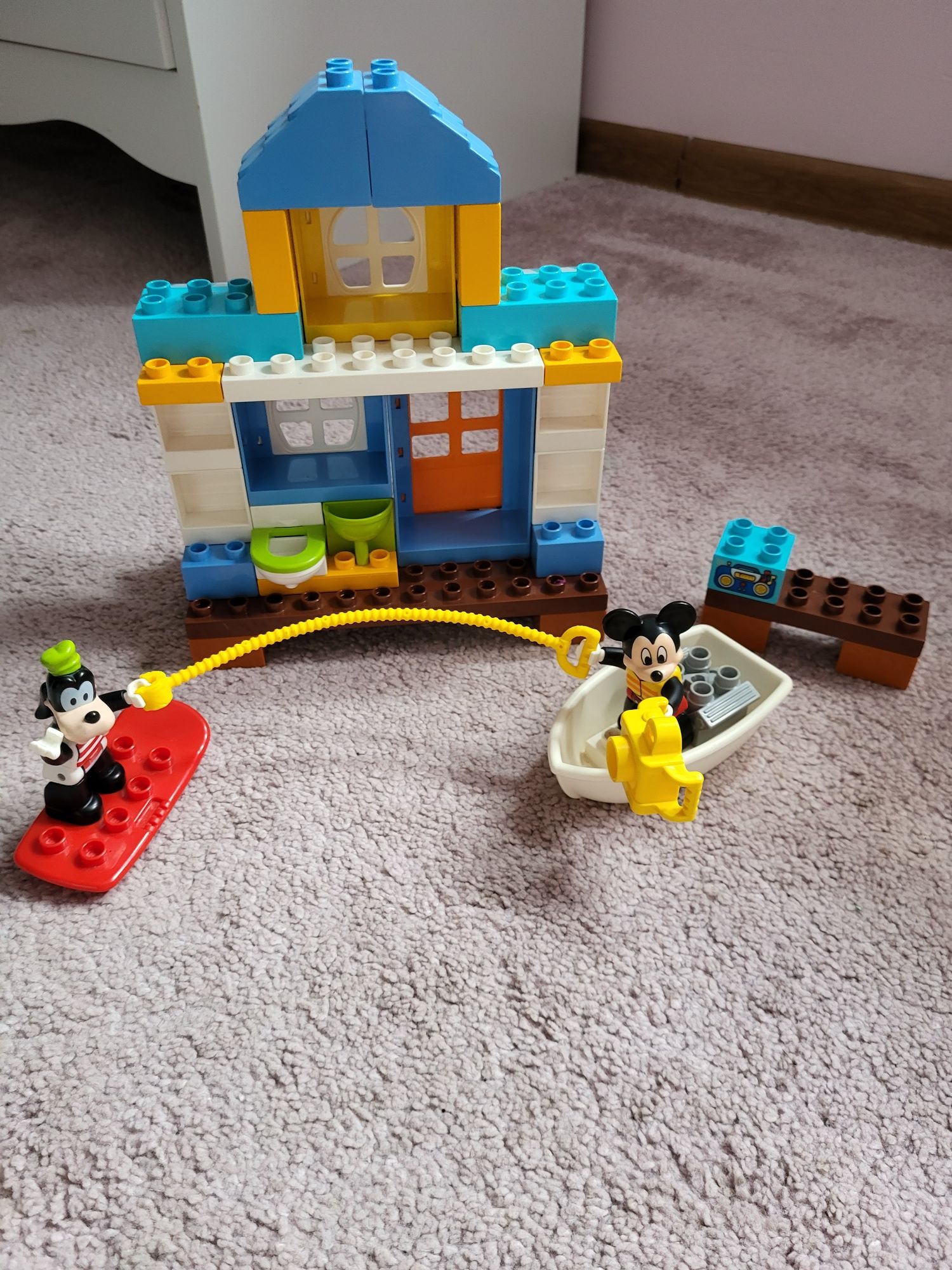 Miki i przyjaciele - Domek na plaży lego duplo 10827