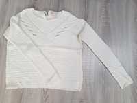 Biały sweter Bershka M