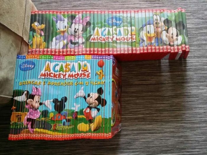 Colecção livros e dvd's mickey mouse