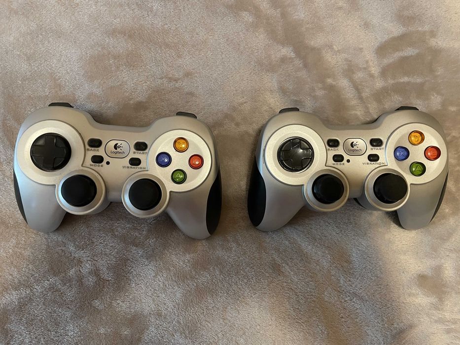 GAMEPAD LOGITECH F710 Bezprzewodowy x 2