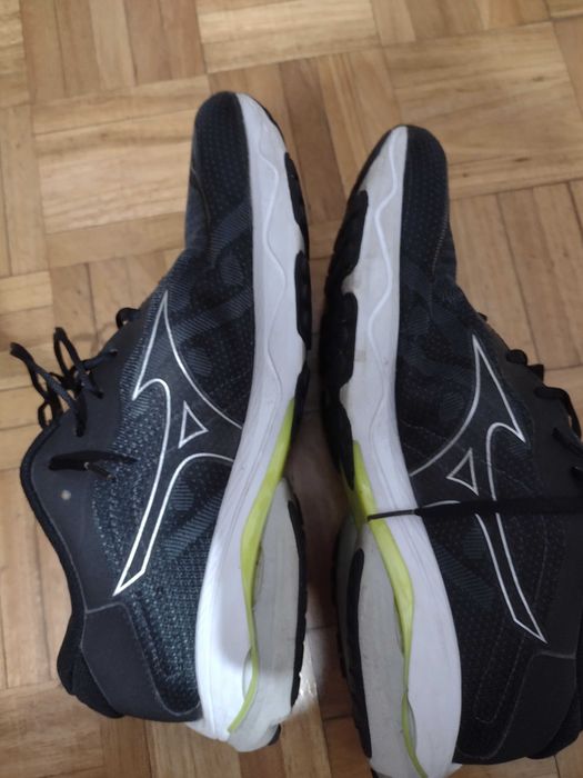 Sapatilhas Mizuno Semi Novo em Perfeito Estado – Ótimo Preço!