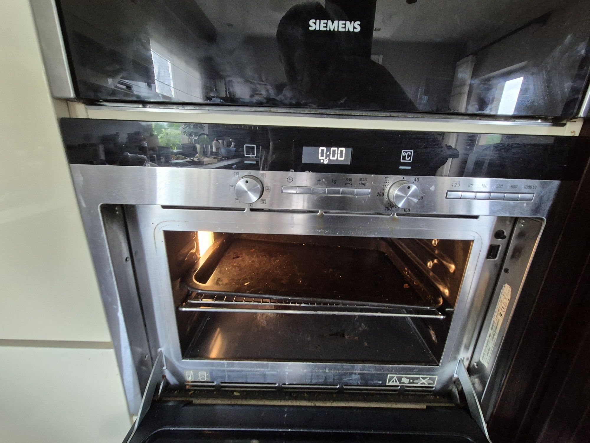 Piekarnik parowy Siemens Hb84e562/03
