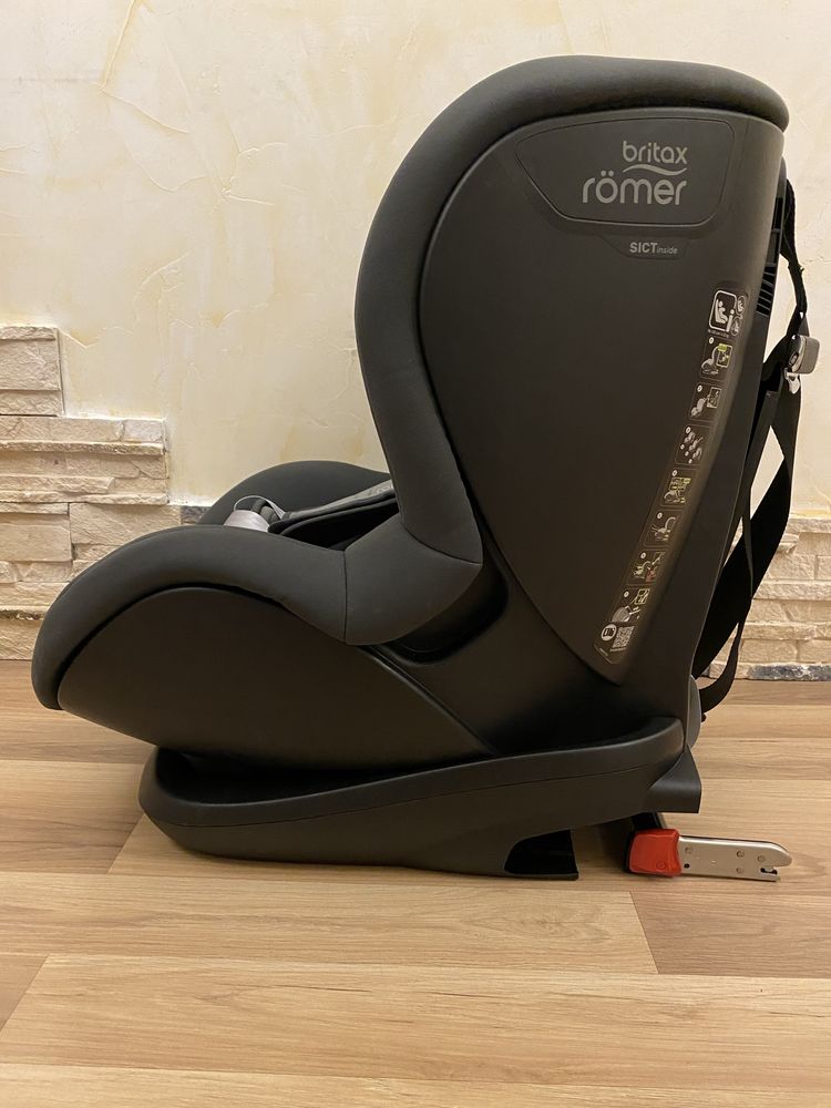 Автокресло BRITAX-ROMER TRIFIX2 i-SIZE с 9 мес.до 4 лет 9-22 кг
