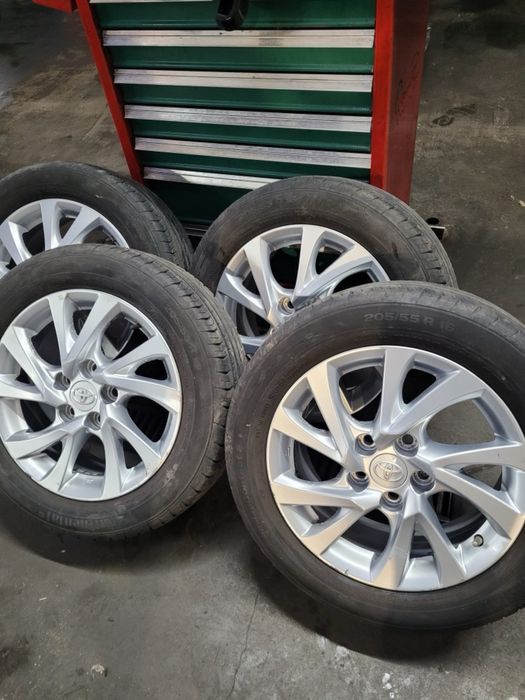 Komplet opon Continental  2021