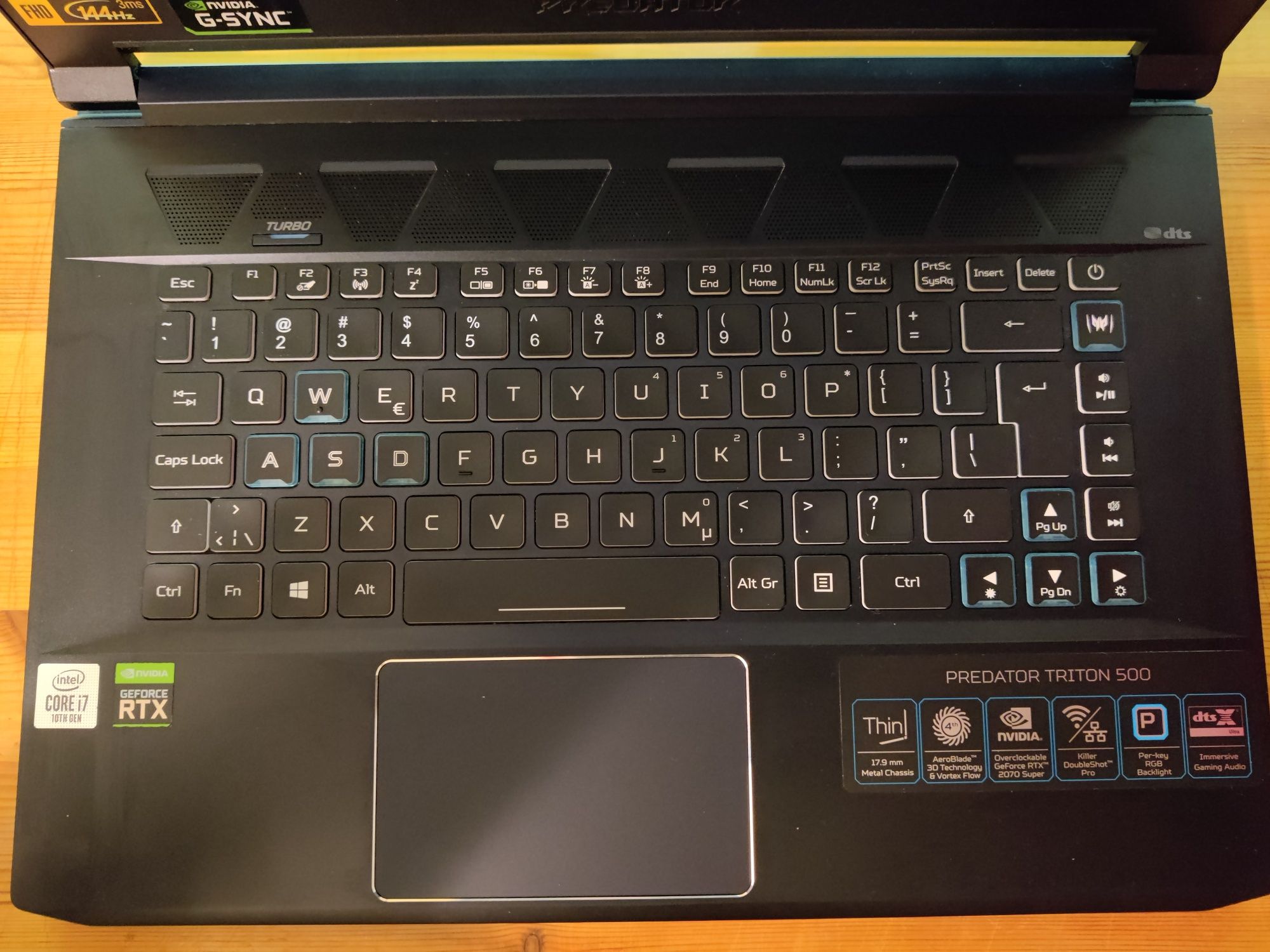 Laptop Predator Triton 500 - 2070 super, i7 10750h, 1tb, G-sync