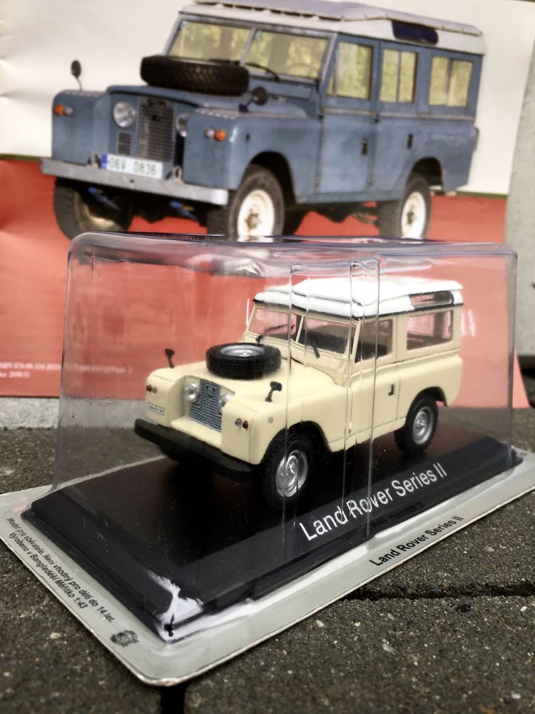 Kolekcjonerski model LAND ROVER II-zabytek,model,auta PRL,kolekcja