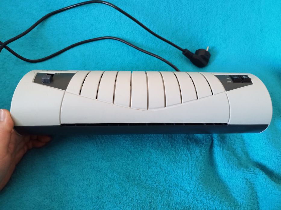 ЛАМІНАТОР в робоч ст.