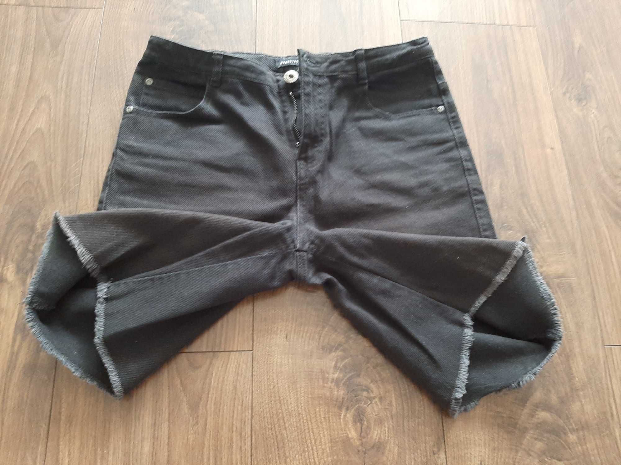 Reserved, szorty, krótkie spodenki r. 164, czarne, spodnie