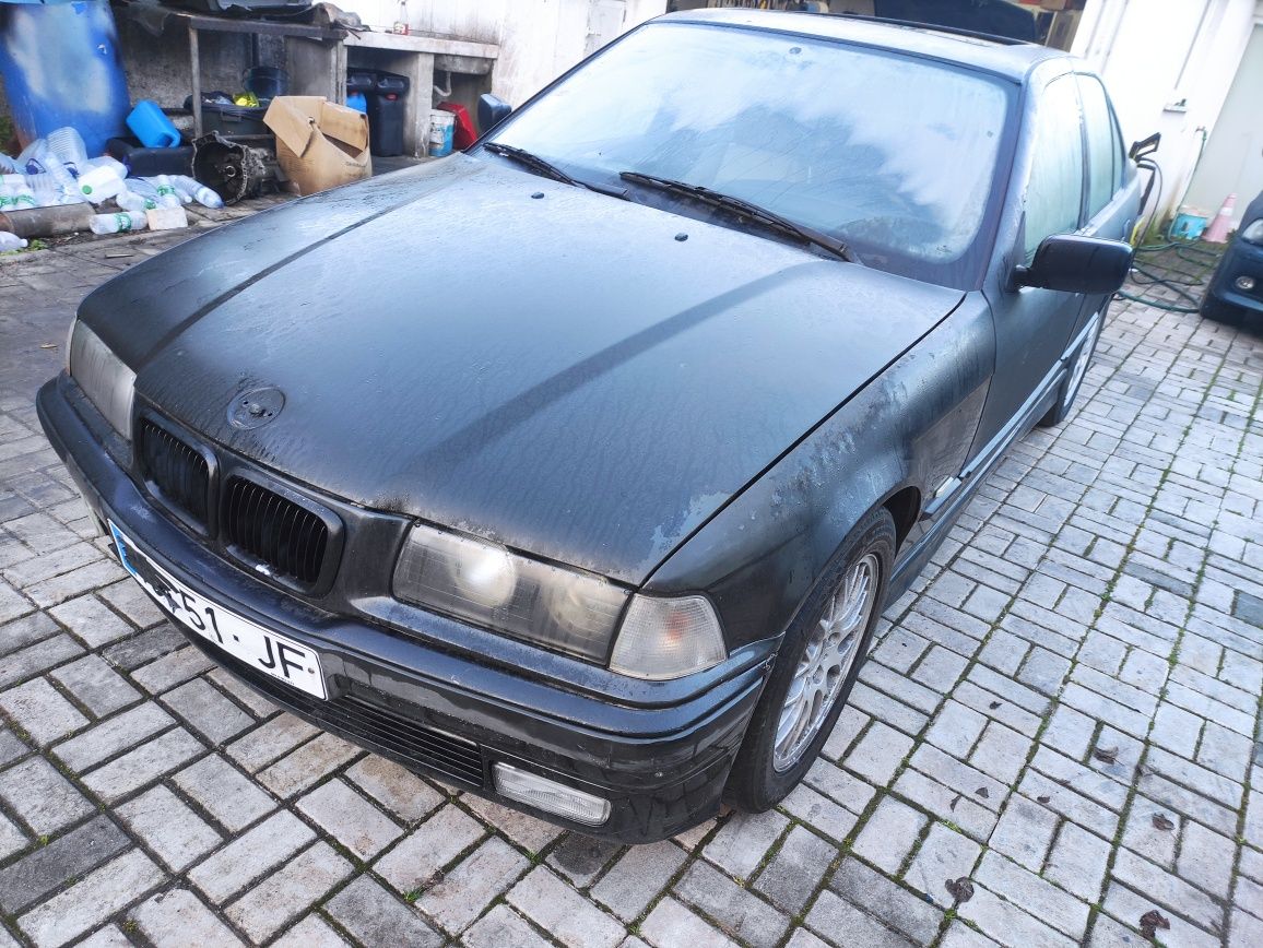 BMW 318 tds para venda de peças.