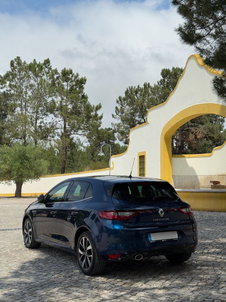 Renault Megane 1.3 140cv - BOSE EDITION