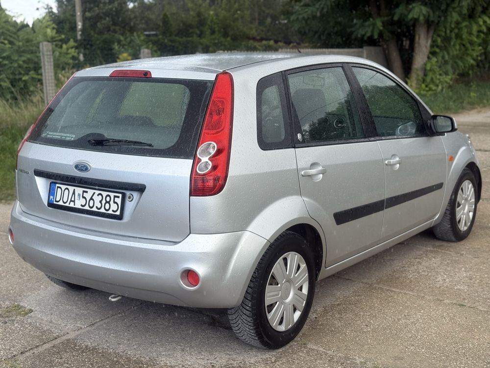 Ford Fiesta MK6 LIFT / Benzyna + LPG / Ghia / Zamiana / Sprawna /
