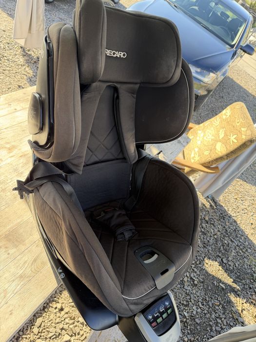 Fotelik samochodowy Recaro do 105cm/18kg