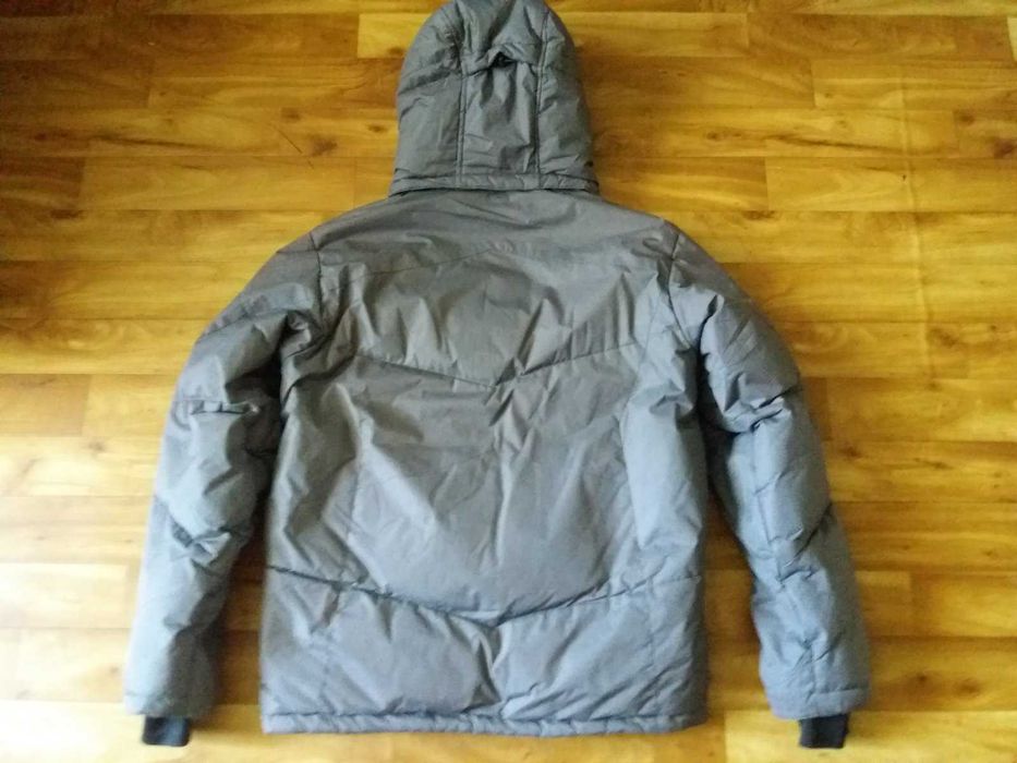 Зимова куртка р.48-50