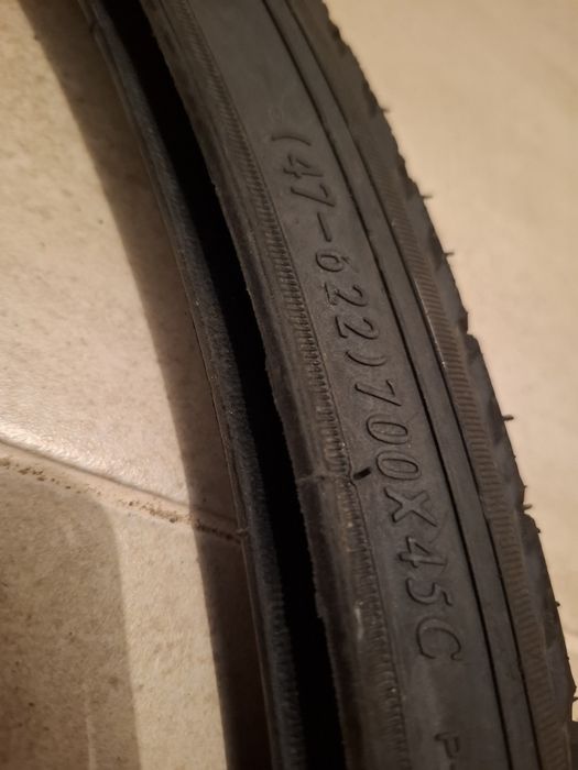 28 cali Nowa opona rowerowa do roweru (47-622) 700x45C dętka komplet