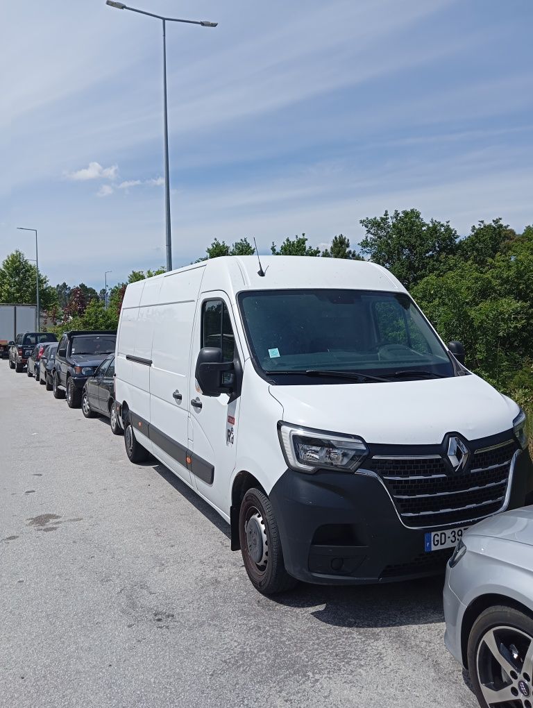 2021 Renault Master