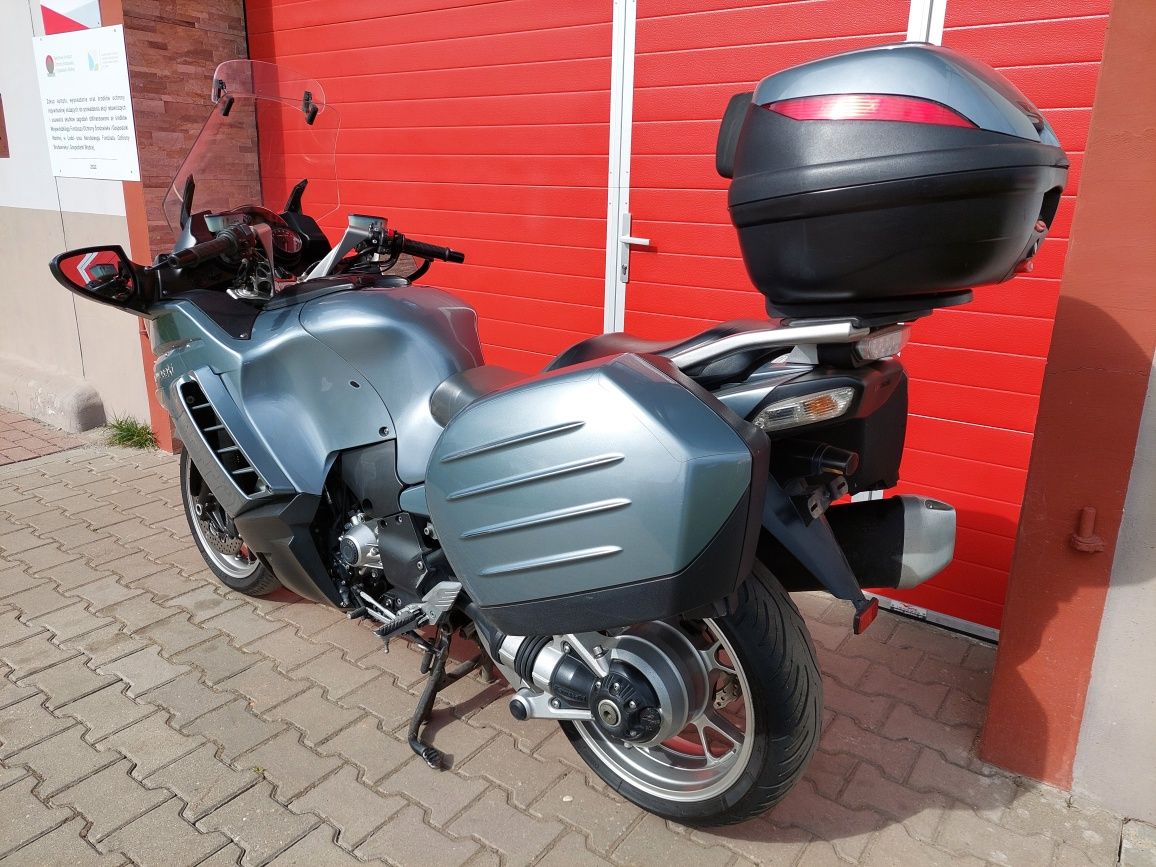 Kawasaki gtr 1400 abs